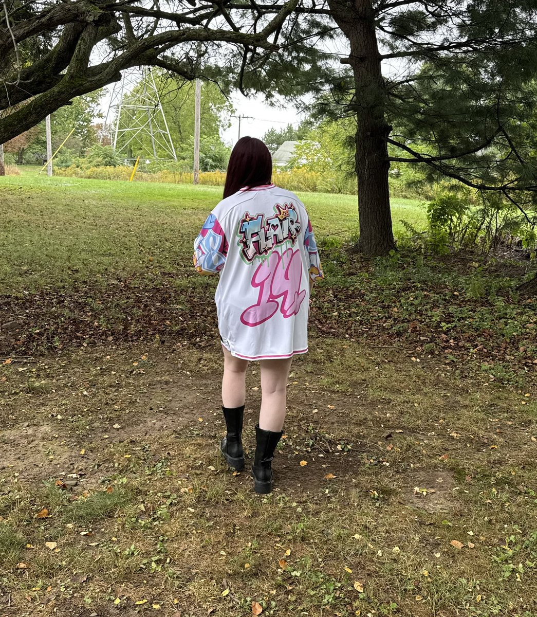 RHEASFLAIR's tweet photo. top girl reppin ( as always ) 💗🦋✨ 

go get a jersey!!!! https://t.co/73qRW6Nt5u 

@MsCharlotteWWE https://t.co/ShxBmOIRBC