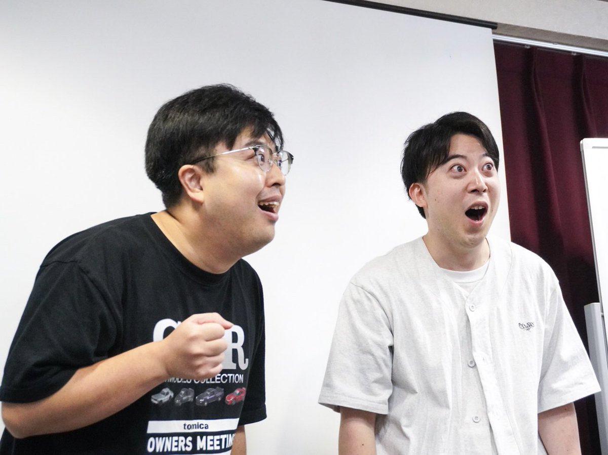 phil_0619's tweet photo. 今回は歌に集中しすぎちゃって目力まっくす🤩笑 https://t.co/nWQr7bcfBB
