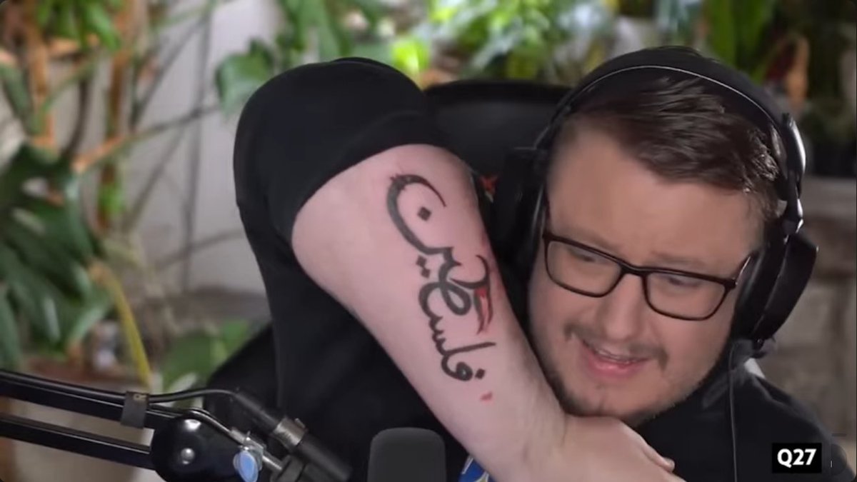 Funeralopolis3's tweet photo. wie kann der typ fans haben wie kann er irgendwelche ansagen machen wie kann man den ernst nehmen digga was sind das alles für opfer man hahahah https://t.co/sMhbBAFtgw