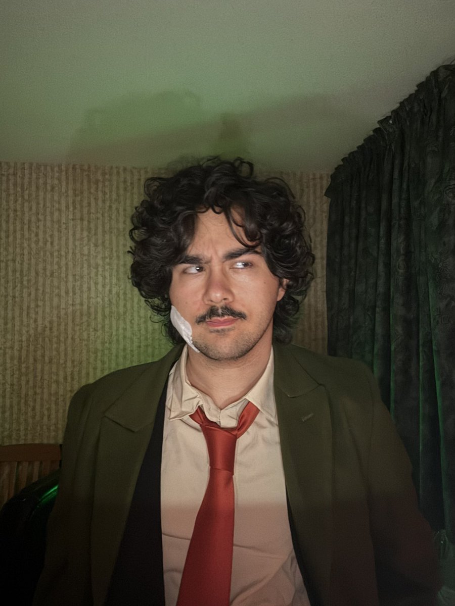 DeniableFares's tweet photo. Hi guys it’s me Dick Gumshoe https://t.co/ajQOSr7yUe