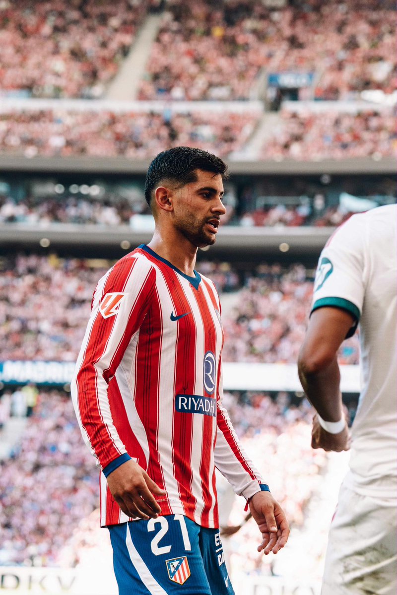 CutiRomero2's tweet photo. Orgullo, esfuerzo y mucho corazón de este equipo 

MADRID ES ROJIBLANCA ♥️
Aúpa Atleti siempre @atleticodemadrid 

Y que nadie quiera desviar la atención , merecidisimoooooo +3 https://t.co/kPmGgvYvxK