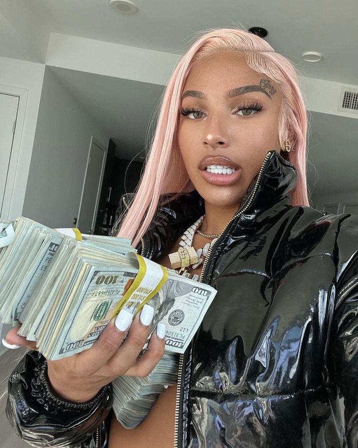 abtiza26's tweet photo. 💰 AFFIRMATION

What is meant for me will not pass me by. I’m entering a season where my hard work meets the right opportunities, my income grows, and my life moves forward. I am ready for the overflow I once prayed for. ✨🔥 https://t.co/ATWbCkPB9y