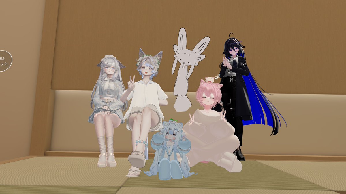 rindo10vr's tweet photo. 始めた初期にフレンドになれて以来久しぶりの再会でした🌸
青色のリナシータちゃんに会えたので写真撮ってもらった🩵 https://t.co/bbeS45tsMN