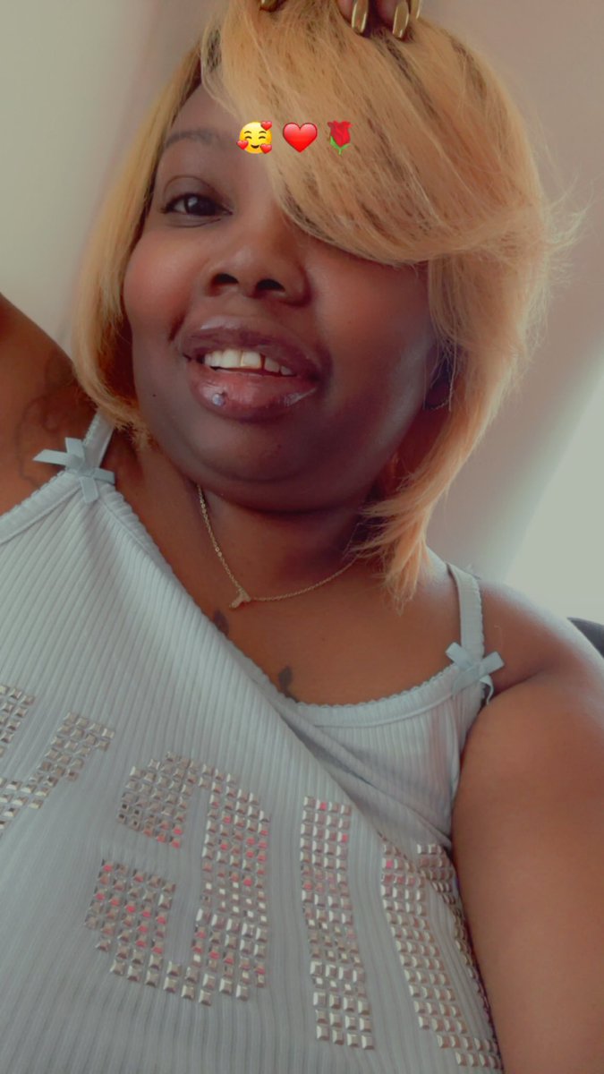 RealBossLadyTee's tweet photo. A Pretty Issue https://t.co/rWJNI5fauG