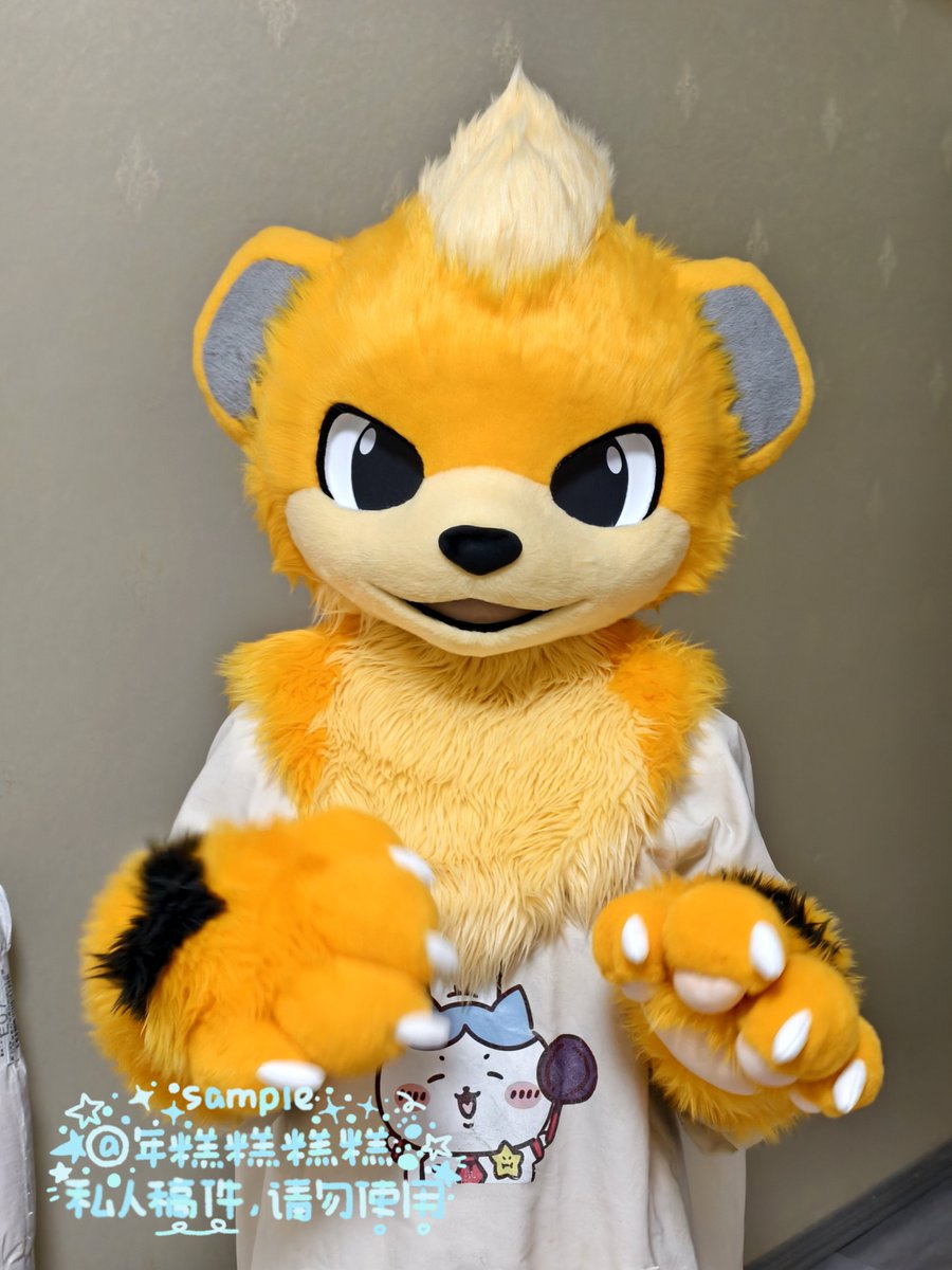 ningogogog19911's tweet photo. 🐶🧡💛🩶#Pokémon #fursuit  #fursuitforsale https://t.co/otRA5YhrBK