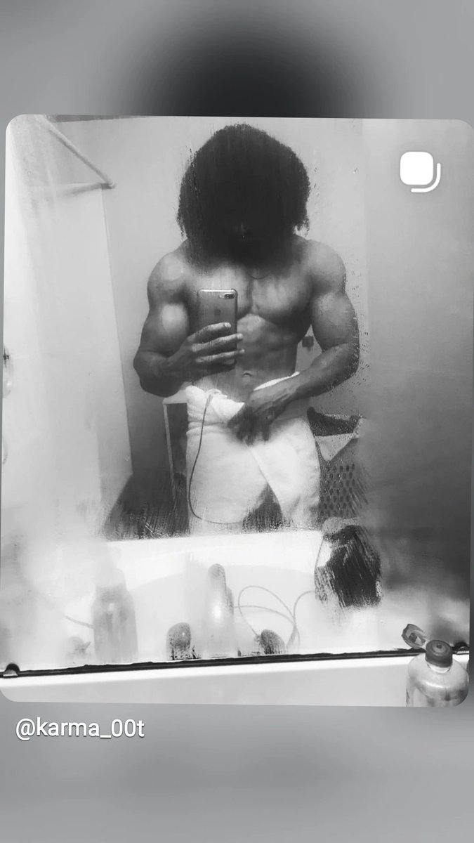 karma00T's tweet photo. Who knows how long it will last 😌 Get it while you can Right now i have one collection 100$ for : 18pics,  11vids , 8 shorter about 45-1min vids 3  2min-3min vids. https://t.co/Vz2GUXnync
