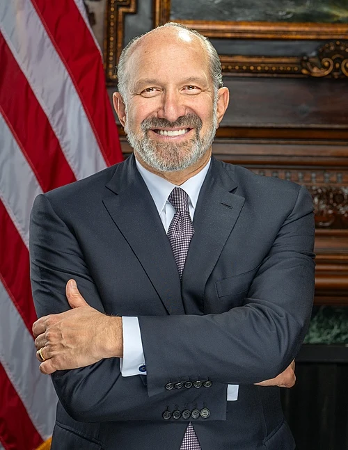 NMCgroyper's tweet photo. Howard Lutnick is the most jewish man alive
>Gets hired at Cantor Fitzgerald
>quickly ascends, immediately ousts the president who tried to stop him and takes over the company 
>Bernard Cantor immediately restructures the company and abandons plan to pass it on to charity
>Cantor is old as fuck and geriatric
>Lutnick sues to keep Cantor's family out of control of the company
>wins
>9/11
>immediately cuts off all health insurance and salaries for families of the deceased
>billionaire now
>lifelong dem, donates to Clinton
>trump wins, immediately switches to republican along with all the jews
>considered for secretary of the treasury (lol)
>zion don hesitates because he thinks lutnick is a "manipulator"
>aggressively campaigns for his own nomination
>gets confirmed as secretary of COMMERCE (lol) instead
>immediately hires a bunch of his family members
>"unprecedented conflict of interest" according to historians
>pushes shitloads of projects that benefit his family
>promotes "great jobs of the future where you work in these plants for the rest of your life, and your kids work here, and your grandkids work here"
>enslave the goyim
>says he spent "zero time" with Epstein, swore he would never be in the room with him again in 2005
>admits under oath he had lunch with him on the island 4 years after conviction in 2012
>just straight up lied
>doesn't resign (no shit)

literally unmatched judaism