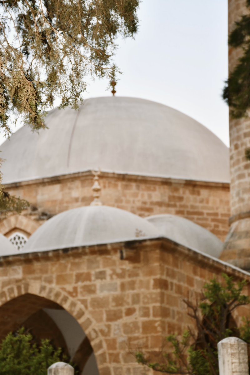 mosquesty's tweet photo. Eski bir Karmelit kilisesi üzerine inşa edilen Arap Ahmed Paşa Camii , Lefkoşa, 1589. https://t.co/H6C0euoTqi