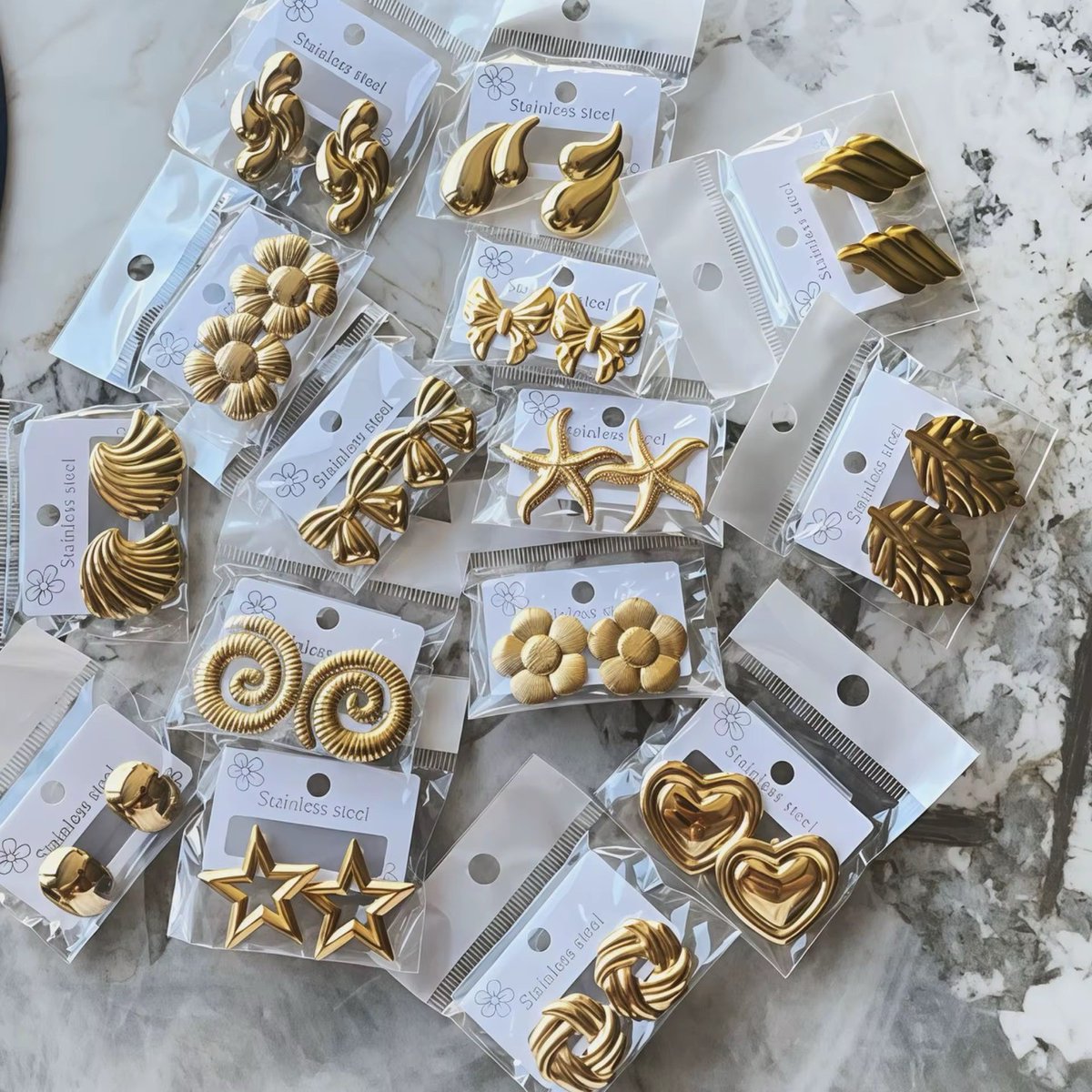 SenSoukApp's tweet photo. Un accessoire pour compléter votre tenue ?
Boucles en acier inoxydable : 2 000 FCFA à Dakar Plateau.
Téléchargez SenSouk (Android/iPhone) pour contacter le vendeur.
https://t.co/ckK7yREViC https://t.co/M6lbLJCn7x