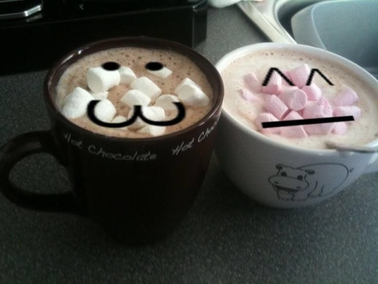 FlufieMof's tweet photo. CAFFEEEE https://t.co/jNwt6jGZ8v