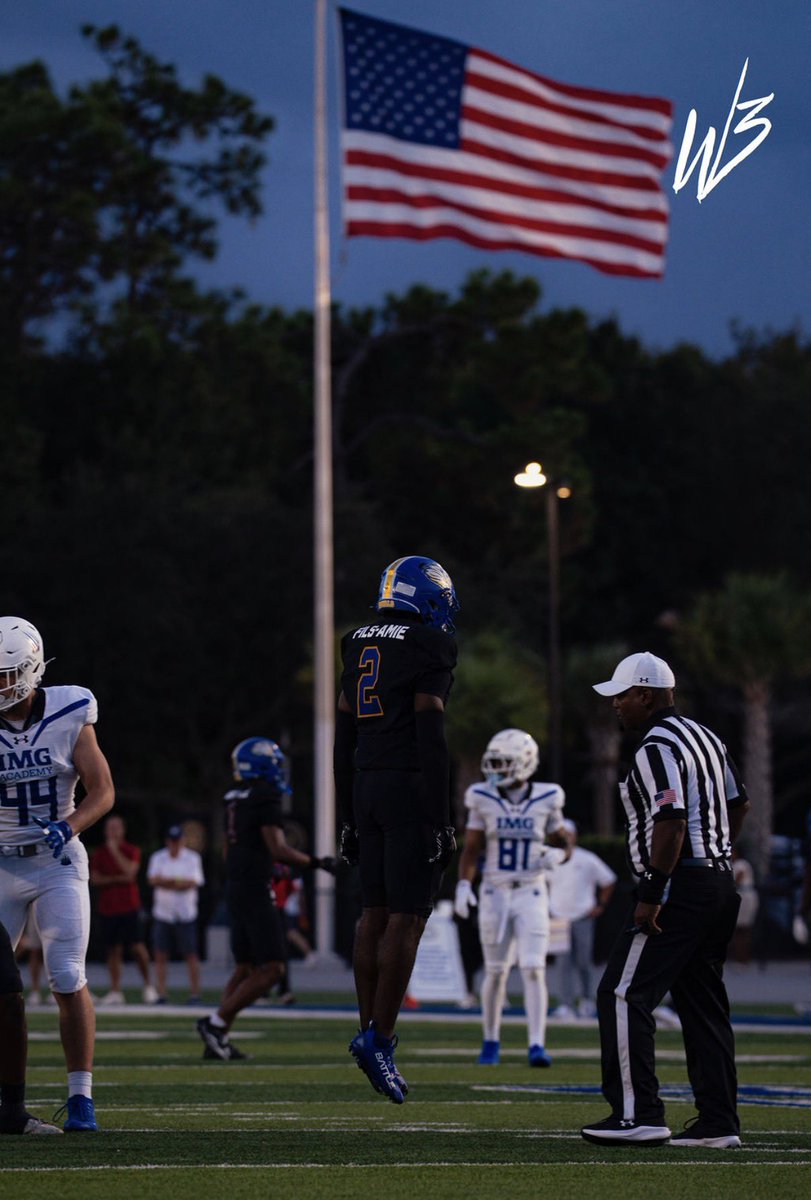 ky_fils2's tweet photo. Beyond Blessed to play at the highest stage Vs #1 Img Academy
#BxB #Godfidence #0star
14 Tckls
10 Solos
4 Assists 
1 Tfl

https://t.co/xQ8L2yCcXE https://t.co/g9ErZMBO0L