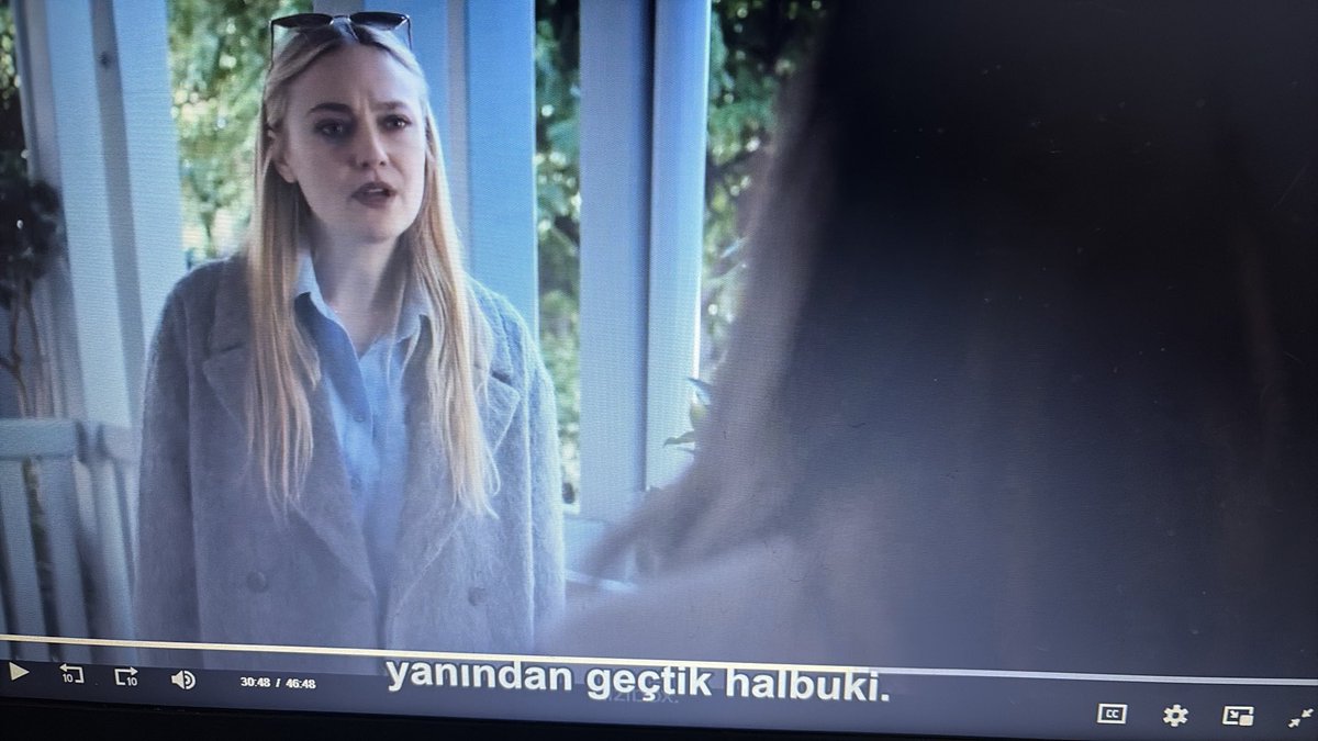 Fakelifeisback's tweet photo. bu adamı vuracak bir vatan evladı yok mu
#Allherfault https://t.co/JmYRsLW6W7