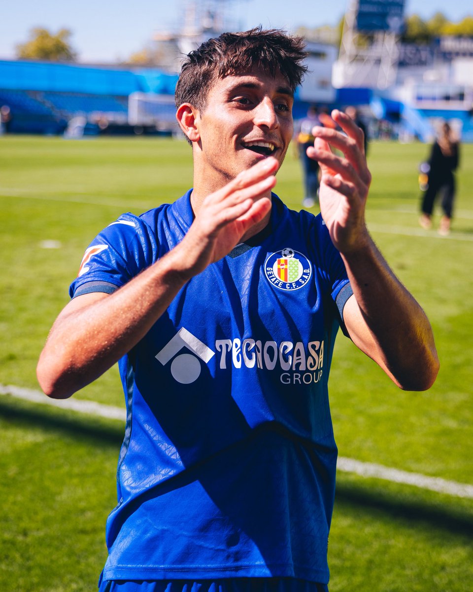 ramonterrats_'s tweet photo. Qué bonita sensación la de volver a ganar en casa con vosotros. 💙

Muy orgulloso del equipo. Nos vamos al parón con una victoria muy trabajada por todos. Nos lo merecíamos. 💪🏽

A disfrutarla y a volver con más ganas.

¡VAMOS GETA! 💙🔵 https://t.co/JZ6nd6FZr2