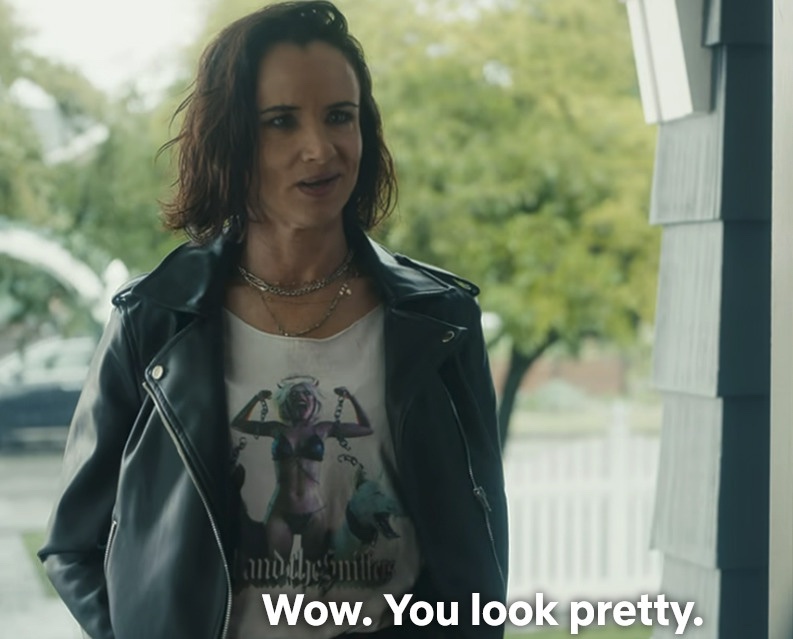 SandsofTide's tweet photo. Daily mistynat 12

Misty’s bullies say she’s “too ugly to find a victim” but Nat canonically thinks she’s pretty :) https://t.co/2lImP5XR16
