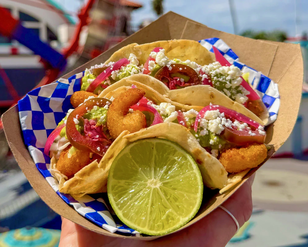 beachboardwalk's tweet photo. Fiesta en la Playa Sept 26-27
It's a fiesta you won't want to miss! Celebrate the vibrant traditions of the Latino community with a free beach concert by Banda Maguey on Sat, festive food/drinks, mariachi, folklórico dancers, then Salsa by the Sea on Sun. https://t.co/uI6XBSqgMM https://t.co/xpLJKLrmJV