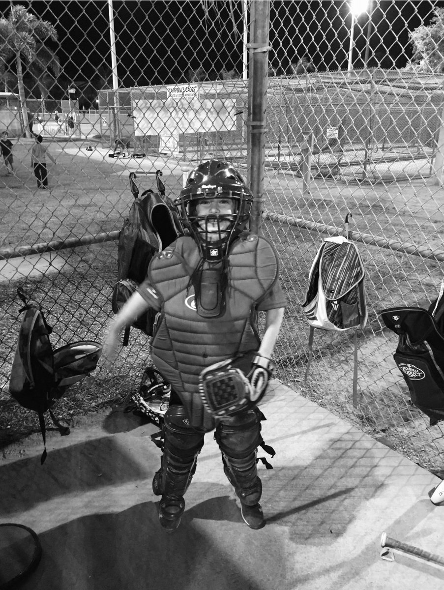 WillaP_2028's tweet photo. See you in paradise 🌴��🌴@MustangsRene @TMReneDaddis @CoachJordanFAU @CoachPetikS @TaylorMinnickk @HaffMary @FAUSoftball @LineDsoftball https://t.co/T85fQUhAVd