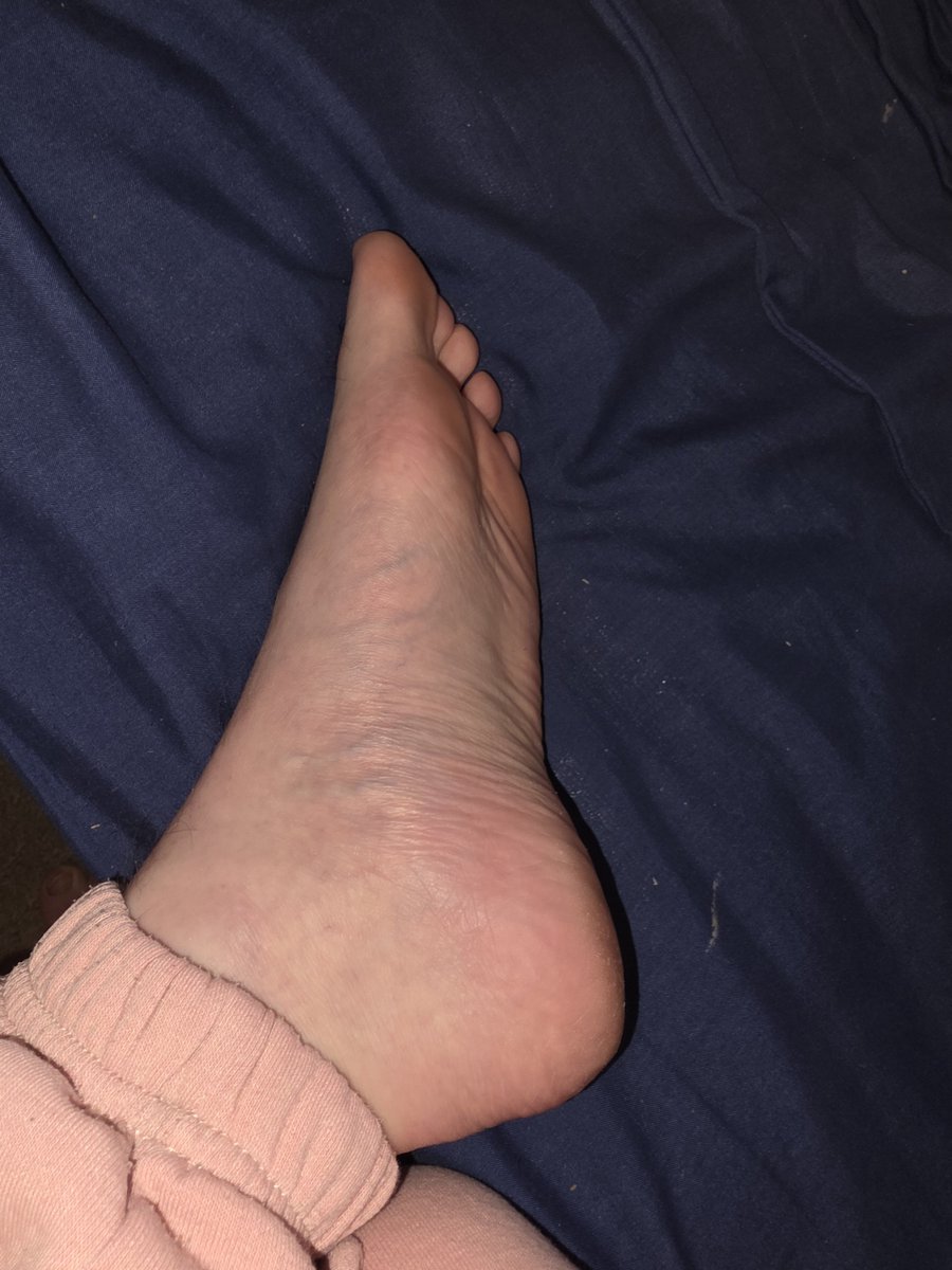 Uk_ler's tweet photo. My ticklish euro size 42.5-43 https://t.co/LiFXY7Arlw