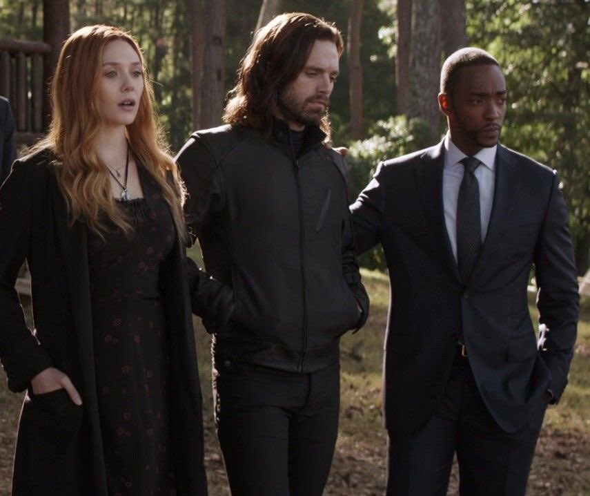 pearIogy's tweet photo. funeral aside i’m insane about this shot. all my favs together this is Huge to me https://t.co/pw43NKZsWs