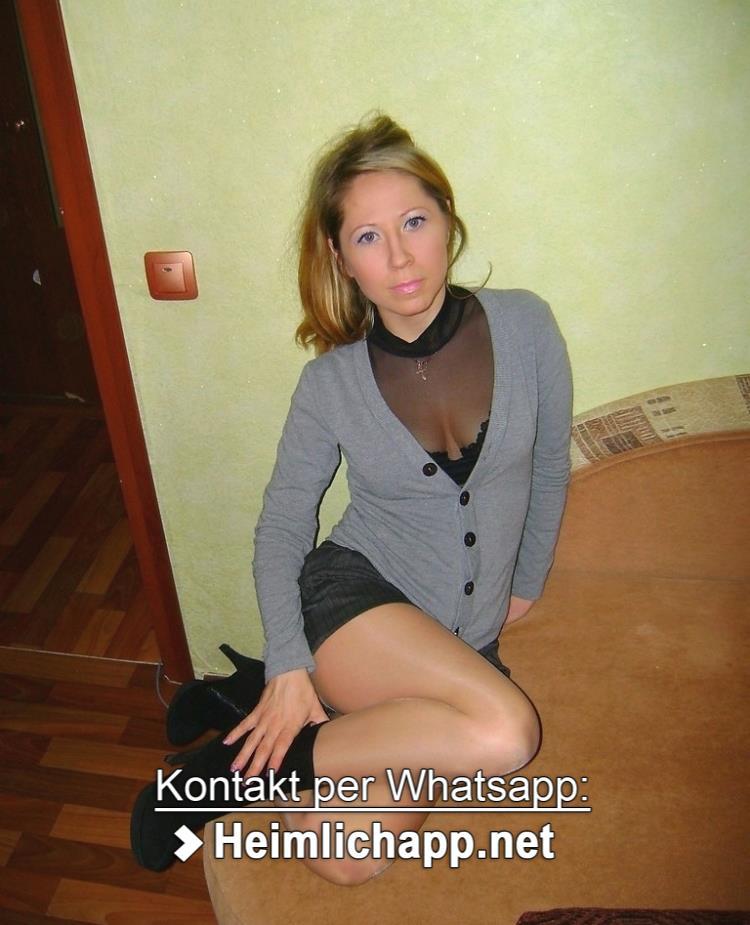 wallacegt10's tweet photo. NinaTrina, 45. Ich chatte heimlich – und du? #ökologischbauen https://t.co/qSEybH3aYP