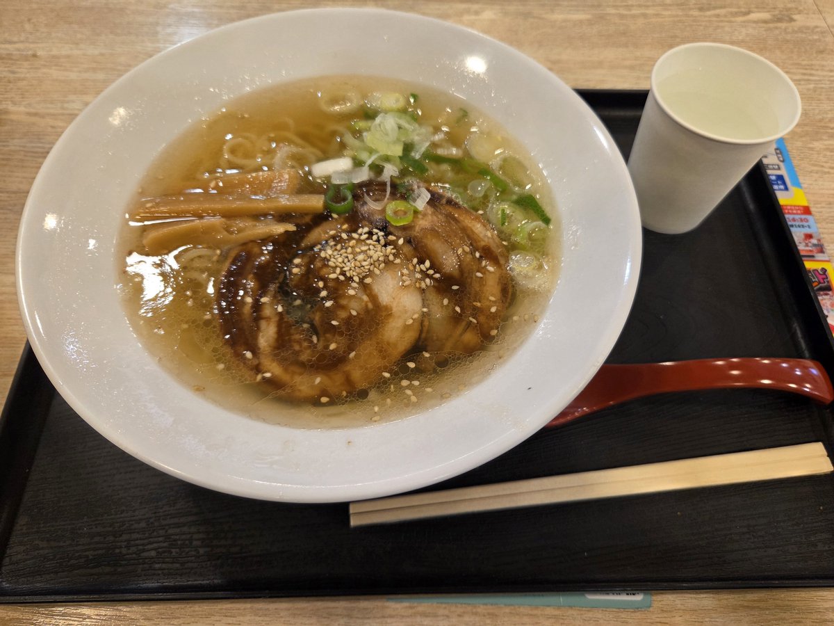 hidezii31's tweet photo. カーシェアで帰省したら、大雨に加え事故渋滞の連続で8時間も掛かってしまった。。静岡は雨上がってるなぁと思ったら、今土砂降りになってきた。。という散々なシルバーウィークとなっております。。 https://t.co/FyDJ701zpC