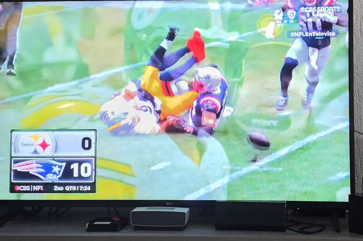 RODEKCAMPOS1's tweet photo. #GoPats 😎🏈 https://t.co/H2OeFqAlu6