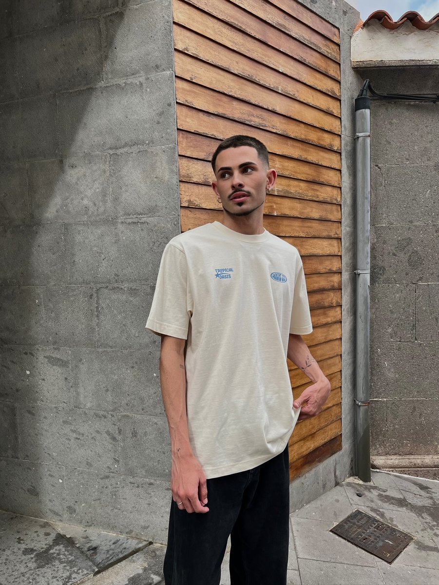 lilyjacksonb0sn's tweet photo. Subtle tones. High energy. https://t.co/YlwdkJ9uID