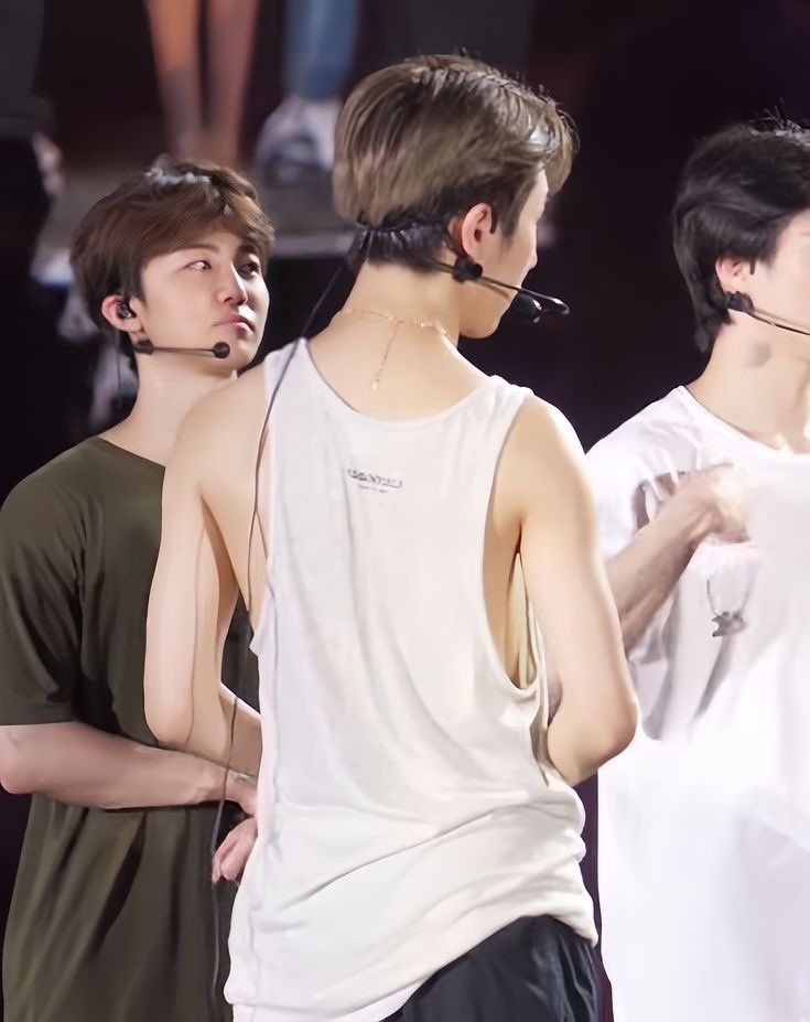 tinyechann's tweet photo. #thinspo #nct https://t.co/c33iDexz5b