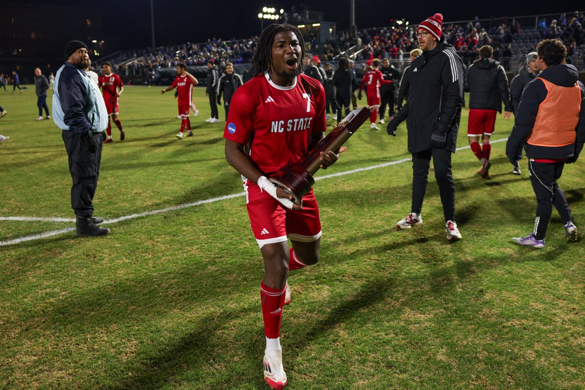 PackMensSoccer's tweet photo. A huge congratulations to alum Donavan Phillip on scoring his first MLS goal last night ๐ฅ
#PerformanceOverPressure https://t.co/MrJPR1uc5r