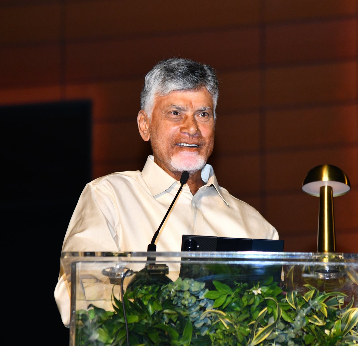 ncbn's tweet photo. Today, I participated in the inauguration of The Earth Centre in Bengaluru alongside Hon’ble Karnataka CM @DKShivakumar.

The Earth Centre is an excellent example of how enterprise, innovation and nature can coexist. It reminds us that India’s growth must move from concrete-led ‘Grey Growth’ to ‘Green Growth’.

As we build the India of tomorrow, my appeal to young entrepreneurs is that protecting our natural capital must be at the heart of development. I have always believed that preserving water and soil is as important as creating wealth.

This is the vision behind Amaravati, our greenfield capital, where development coexists with green reserves and growth is backed by environmental sustainability.

Thus, I urge our Gen Z & Gen Alpha to build infrastructure in Indian cities that is not just smart, but also green, resilient and sustainable, helping India emerge as a powerhouse of green growth and sustainable development.
