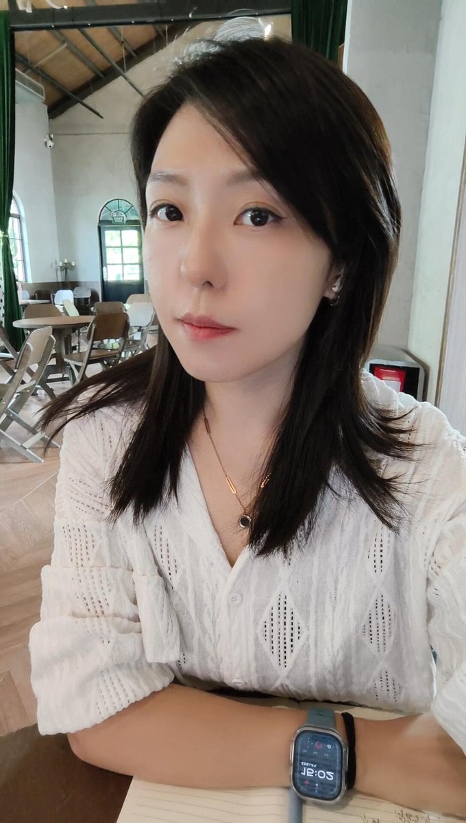 xinyue3522's tweet photo. 自我介绍一下，我在盐城，91年的，希望可以找到同龄人一起交流，交个朋友也行，深入有点故事也可以 #盐城 https://t.co/c38AL7Qmmm