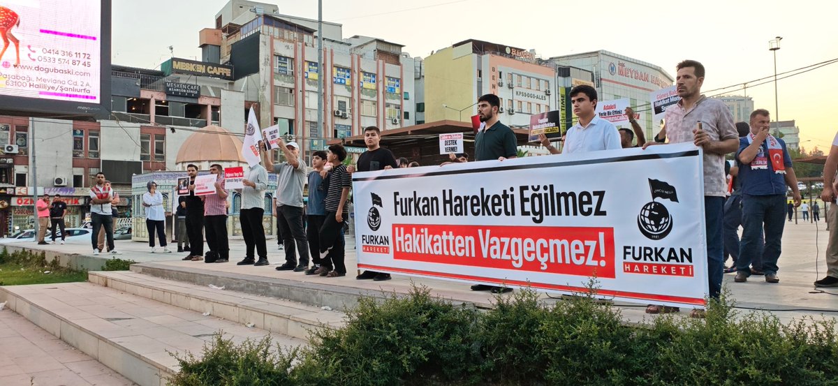 fhengellenemezz's tweet photo. Susturamazsınız! 
Tecritle, Baskıyla Alparslan Hocamız Yıldırılamaz! 

📍Şanlıurfa 

AlparslanHocaya Ozgürlük
SemraHocaya Ozgürlük 
FurkanGönüllülerine Ozgürlük 
Ozgürlükiçin Meydandayız https://t.co/NSOczkOvHq