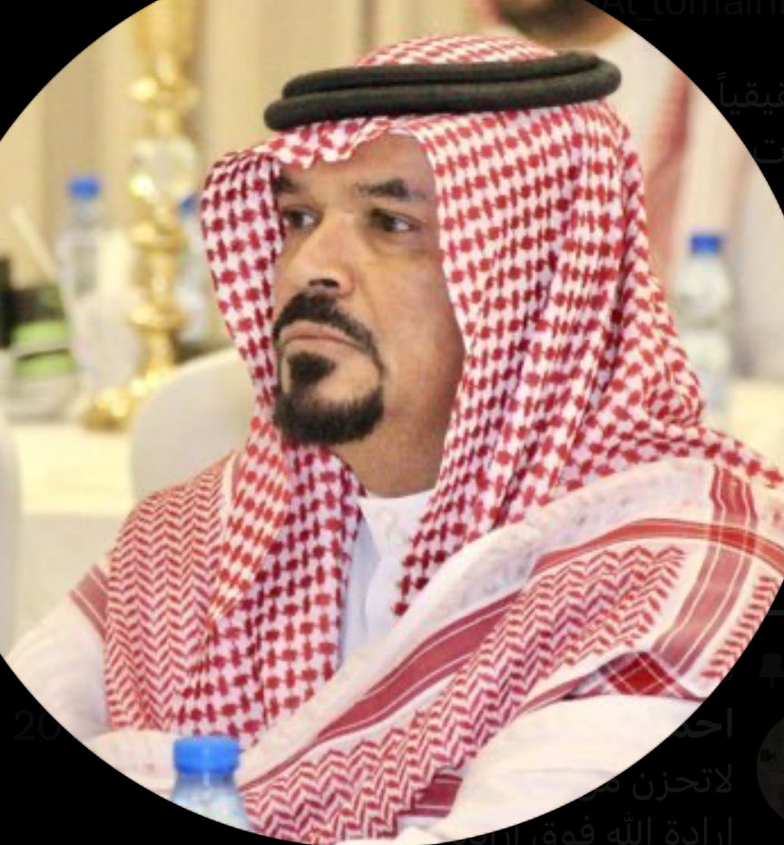 Llyk2000's tweet photo. وجه البومه. شايب. وعنصري 

الله يلعن اخرتك. 

المفروض حياتك من المسجد الى البيت وتتابع محاضرات دينيه. لانك قريب من القبر https://t.co/NqWLqGwo1f