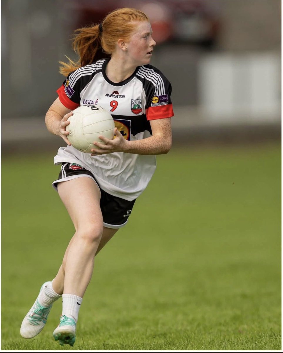 Corachaitlin's tweet photo. @idasportsco Alli putting her best foot forward.
Clarecastle LGFA https://t.co/bpa8NJ3Hrl