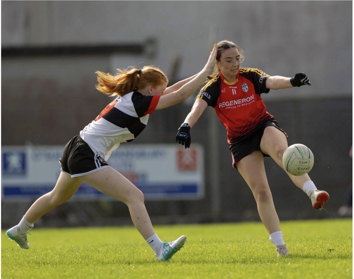 Corachaitlin's tweet photo. @idasportsco Alli putting her best foot forward.
Clarecastle LGFA https://t.co/bpa8NJ3Hrl