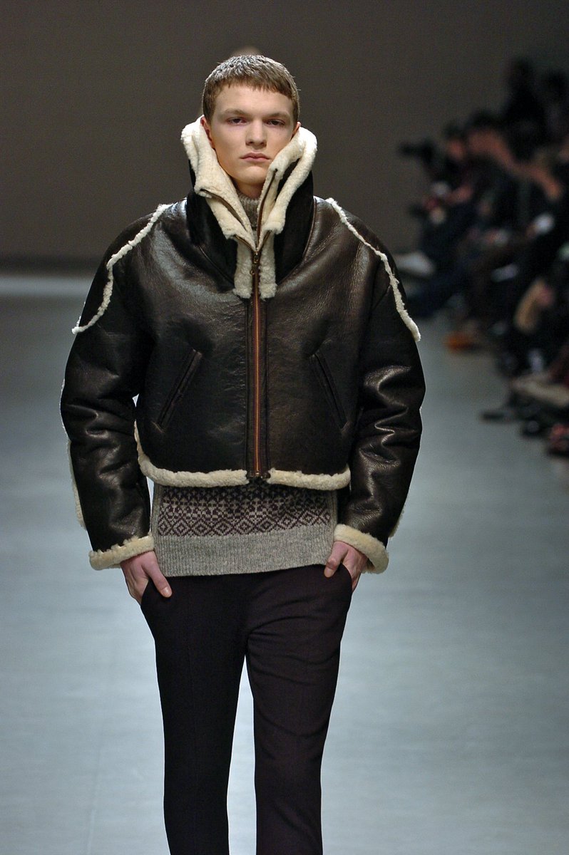 8irth's tweet photo. raf simons men's fall/wint 2005 https://t.co/OJzb1PmSxt