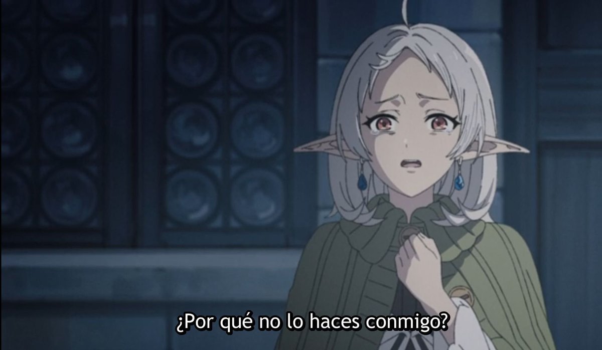 Thebestvain_00's tweet photo. Para los que defienden a Crunchyroll, hermano, la frase era ”No soy lo suficientemente buena para ti". ¿Por qué no nos muestran lo mal que se sentía ella, tan abandonada emocional y físicamente?

Ella no solo quería tener sexo, quería compartir el dolor de Rudeus, acompañarlo y sentirse cerca de él. Por eso, la traducción ”¿Por qué no lo haces conmigo?" está mal, porque no transmite todo el contexto emocional de lo mencionado anteriormente ni el verdadero significado de sus palabras.