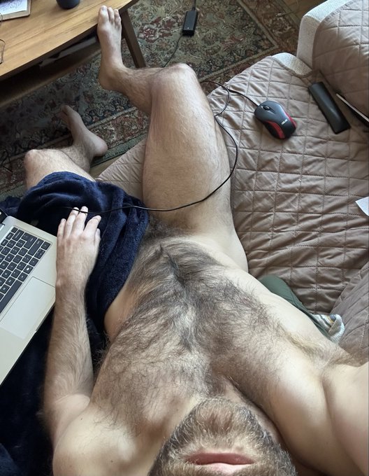 muskyripeguy's tweet photo. My room always reeks like strong ripe pit stink and musky nuts! Been cuffing my hairy damp balls HARD today and sniffing!! 💪👊🔥 https://t.co/1VGAjkAayw