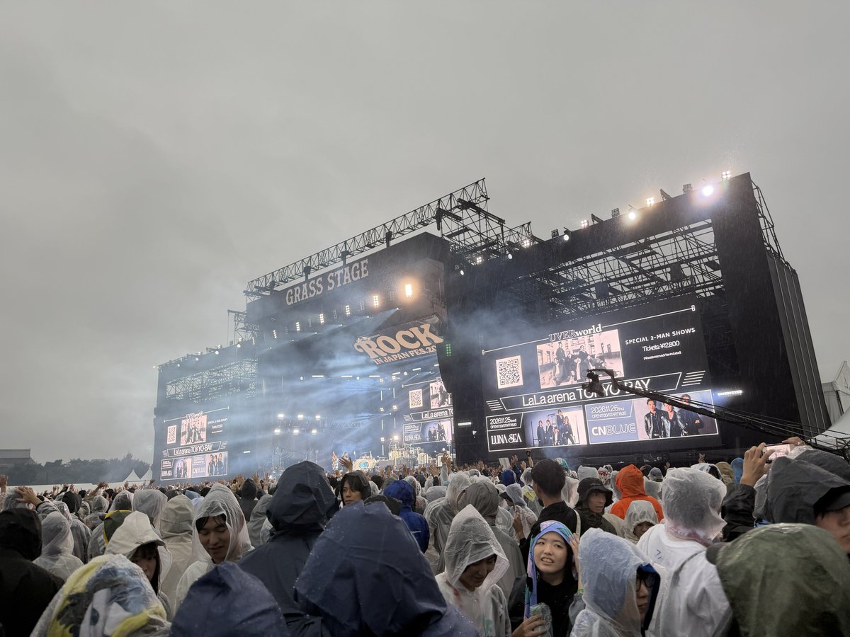 NOKKYON_'s tweet photo. 今年の #RIJF26 20日のDay4参加してきて無事に帰宅。
台風の影響で大雨での開催だったけれど開催への舵を切ってくれた運営に大感謝。人生観において必要不可欠でありながら欠けていたピースをまたひとつ埋めることが出来たのはロッキンのおかげ。ありがとうございました。また来年。 https://t.co/SZVgwYe81z