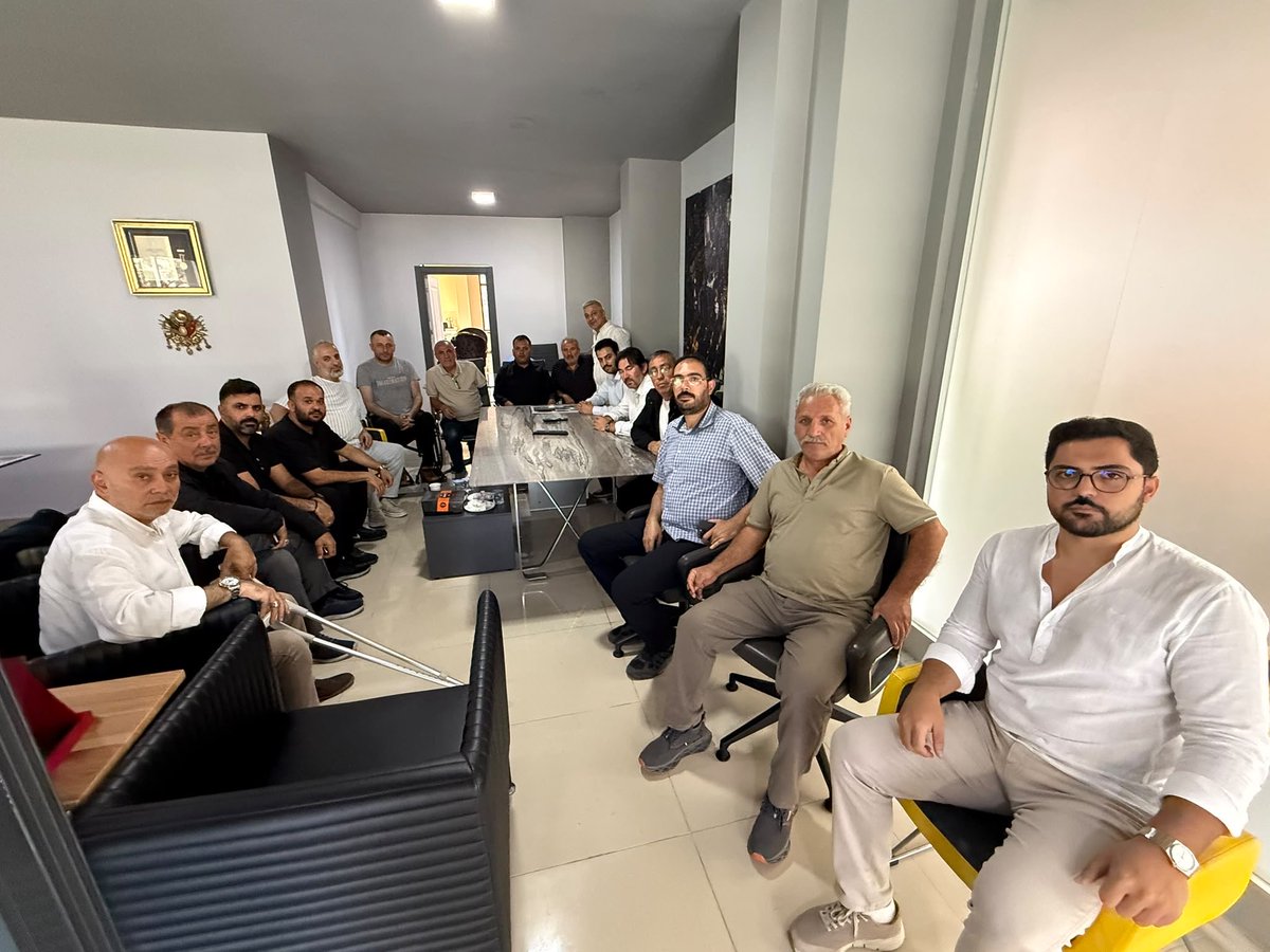 VatanGaziSehitD's tweet photo. Dernek Başkanınız Y.K üyelerimiz ve Gazilerimiz bugün İstanbul’da #15temmuz hain darbe gecesi Vatan,Bayrak,Ezan için çıkıp Kolunu,Bacağını,uzvunu vatan için feda eden malul Gazilerimiz ile istişare toplantısı gerçekleştirdi++ https://t.co/jgq68tASC5