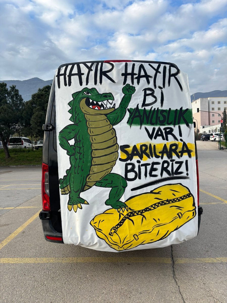 ugurryildiz_'s tweet photo. Siz bir taraf, biz bir taraf. https://t.co/igoWUFUyy7