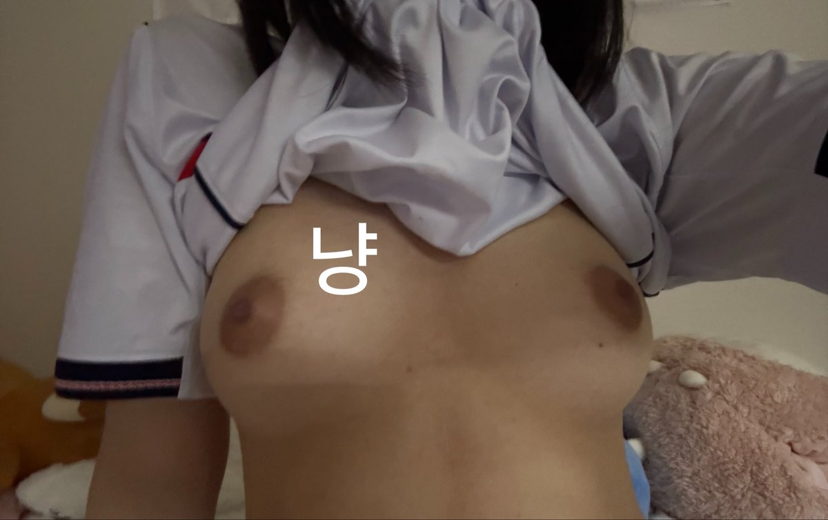 Jjekslfevb's tweet photo. 어디가 좋아? https://t.co/DVMHRuhnJG