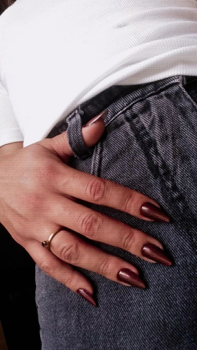 ApropriaRegina's tweet photo. Até que enfim eu as terminei 💅 https://t.co/u4h8RjU3wl