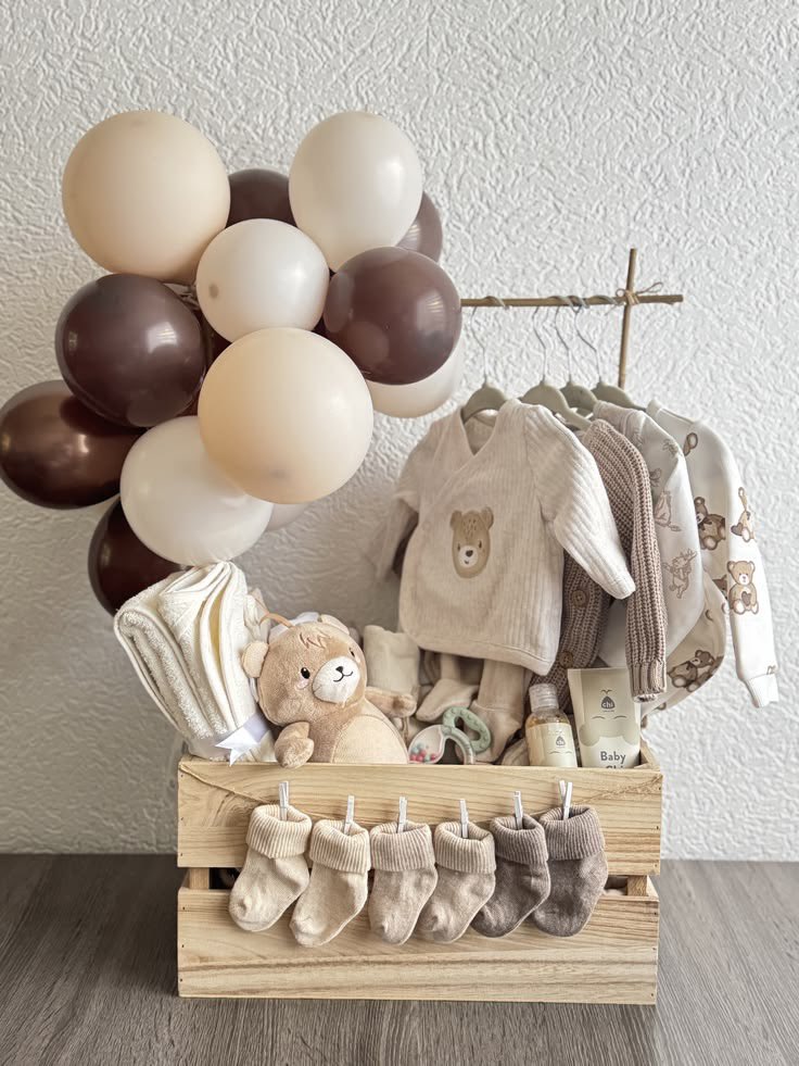 lilebianco's tweet photo. ⠀ ⠀⠀ — Muchas gracias por invitarme, papás. 🥺 🧸
⠀ ⠀⠀ ⠀ ⠀⠀#BabySTeddy https://t.co/cV98jC1YSd