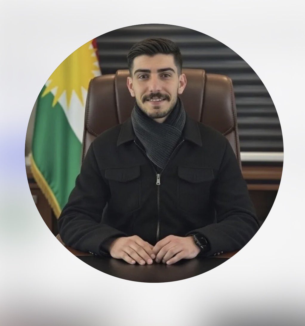 1Sehitoglu's tweet photo. İçişleri Bakanlığımıza Çağrımızdır @mustafaciftcitr 

TikTok platformunda Ali Çeven isimli şahsın, iddia edildiği üzere gazilik makamına, şehit ve gazi ailelerine yönelik hakaret ve milli değerlerimizi rencide edici paylaşımlarda bulunduğunu görmekten büyük rahatsızlık duyuyoruz.

Şehitlerimizin aziz hatırası, gazilerimizin onuru ve ailelerinin haysiyeti hepimiz için korunması gereken en değerli emanetlerdendir. Bu değerlere yönelik olduğu iddia edilen hakaret ve aşağılayıcı içeriklerin toplum vicdanında ciddi bir rahatsızlık oluşturduğu açıktır.

Şehit ve gazi ailesi olarak İçişleri Bakanlığımızdan çağrımız; söz konusu paylaşımların incelenmesi, gerekli hukuki değerlendirmenin yapılması ve mevzuat kapsamında suç teşkil eden bir durum varsa sorumlular hakkında gerekli işlemlerin uygulanmasıdır.

Şehitlerimizin emanetine ve gazilerimizin onuruna sahip çıkılmasını, konunun hassasiyetle ele alınmasını arz ve talep ediyoruz.

@RTErdogan 
@_cevdetyilmaz 
@TC_icisleri 
@mustafaciftcitr 
@adalet_bakanlik 
@abakingurlek 
@tcailesosyal 
@MahinurOzdemir 
@bingolvaliligi 
@celikcahit 
@tcgenc_ 
@ashb_sehitgazi
@SiberayEGM 
@dbakirvalilik 
@DiyarbakirEmn