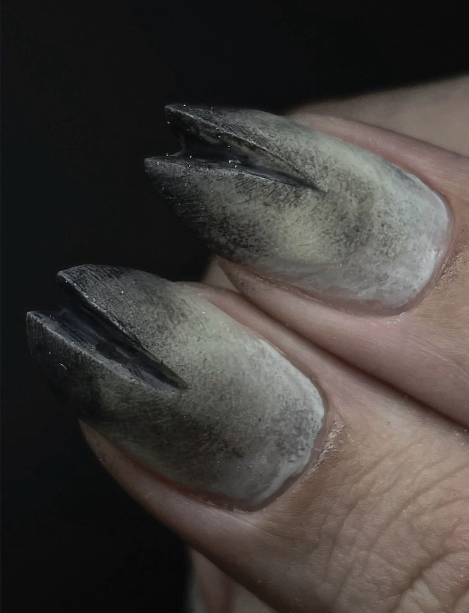 donebysaint's tweet photo. hooves nails by @/roar.nails.spb (insta) https://t.co/paEGfRlFIo
