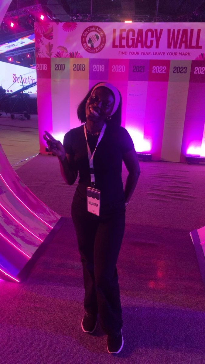 _steph_io's tweet photo. It’s so refreshing to be in the room with women who mirror possibilities!
Yesterday I volunteered at @SheCodeAfrica SCA summit with my friend @Oyindamolababz and honestly it was so amazing!🤭
#SCASummit26 https://t.co/3RzSA72eV5