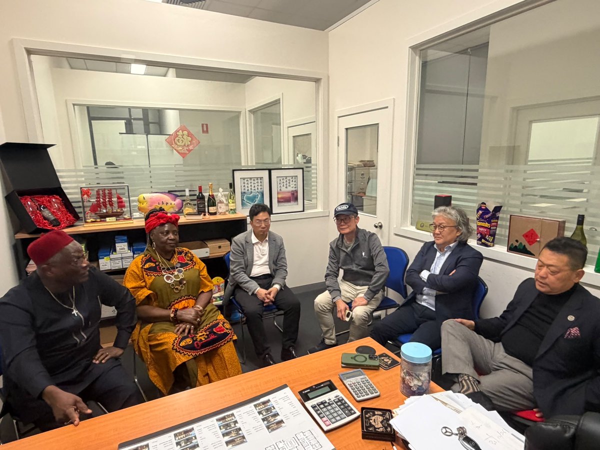 ngoziora's tweet photo. Press Release: 9/20/2026

Today in Melbourne, Australia, United States of Biafra Ambassadors Wong & Iwunze held very fruitful meeting with USB investors from Hong Kong & China. 

They expressed full support to our new nation, human rights and self determination of the Biafra People. This meeting marks a huge turn to the quest to protect the USB 40 States and its People from the neighboring terrorist state of Nigeria

DPM

@realDonaldTrump @EricTrump @JDVance @BBCBreaking @UN_HRC @UNHumanRights @AmnestyNigeria @amnesty @yleuutiset @batten_von @jihadwatchRS @GunterFehlinger @RepRileyMoore @JDVance @netanyahu @MobilePunch @HQNigerianArmy @foxnewspolitics @FoxNews @CNN @cnni