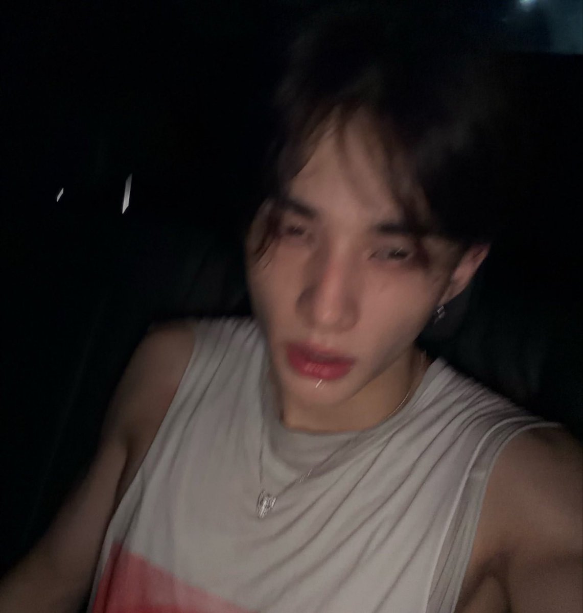 CB97kiowo's tweet photo. https://t.co/goIh8FoS1P
