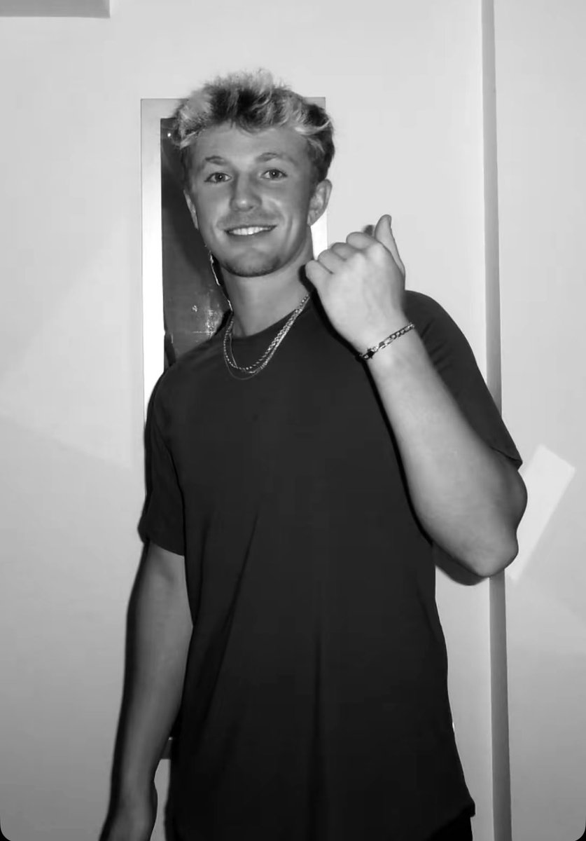 jggynggy's tweet photo. he’s getting ready to FUCK 😵‍💫😵‍💫 #goonfuel https://t.co/CZ4SlOVpJn