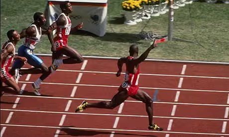 qvivaeldeporte's tweet photo. Carl Lewis no rindió lo suficiente.  No corrió mas rápido por falta de preparación. Pero no iba dopado Bem Johson? Si, si, pero aún así Carl Lewis salió con desgana. Tenía los zapatos equivocados y su entrenador no le preparo bien. Este análisis lo leo sobre el Real Madrid. https://t.co/AyNrS6Yoem